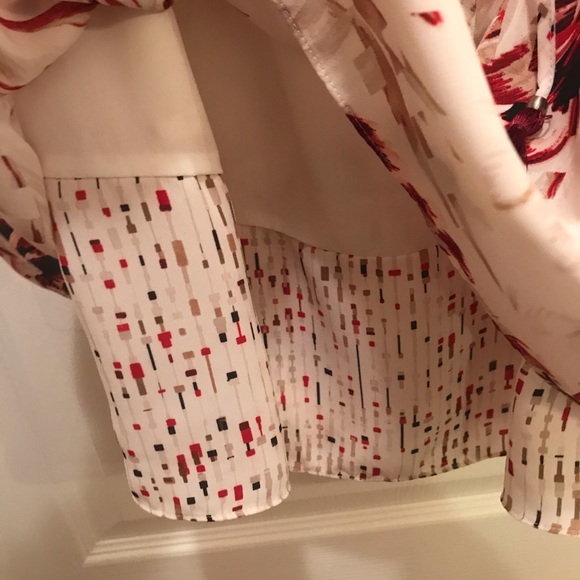 WHBM Cold Shoulder Blouson dress size 10 - Picture 5 of 7